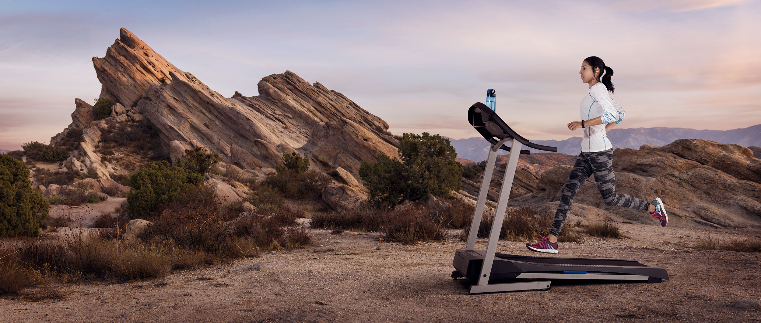 Ancell Digital Art OR. Los Angeles Sports GET OUT & RUN rocks
